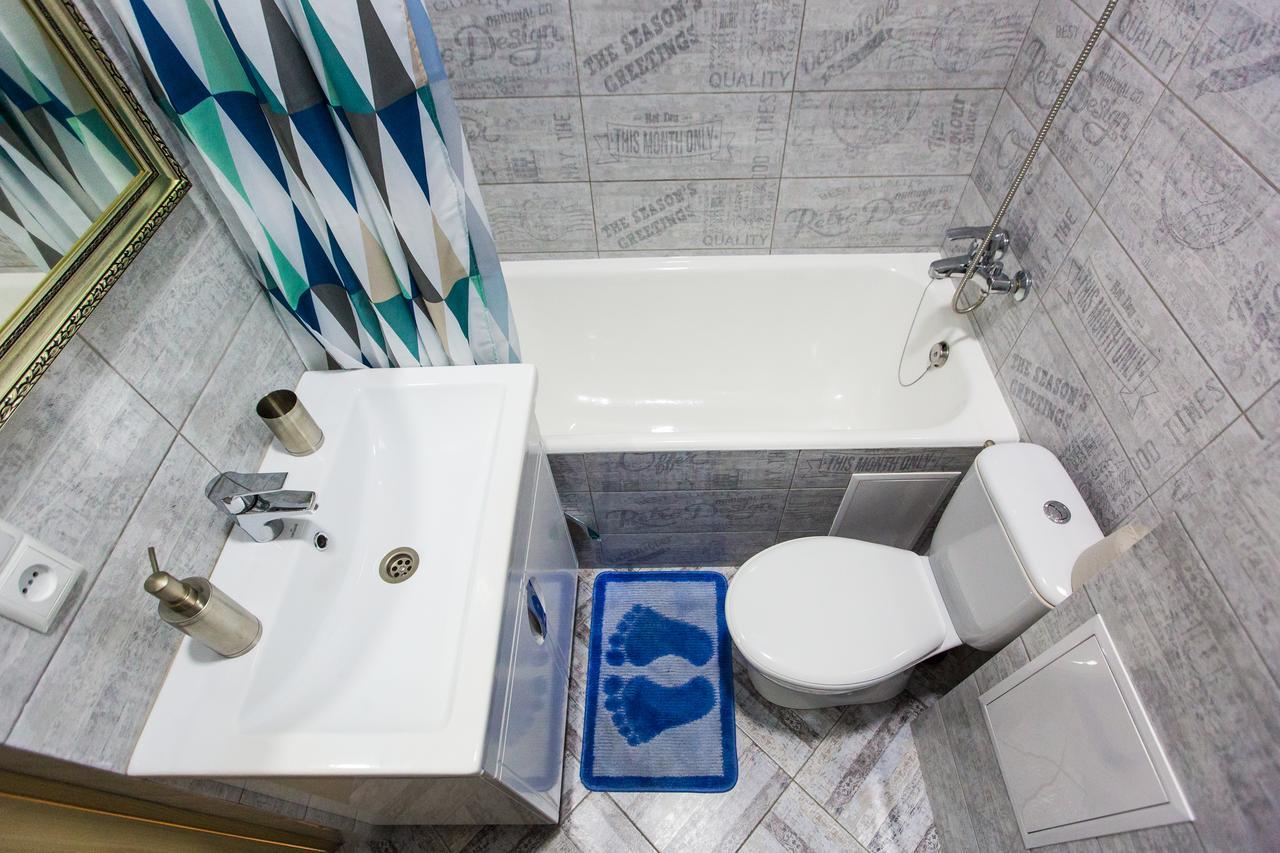 1 Bedroom Apartment Near Elizabeth'S The Cathedral Liov Exterior foto